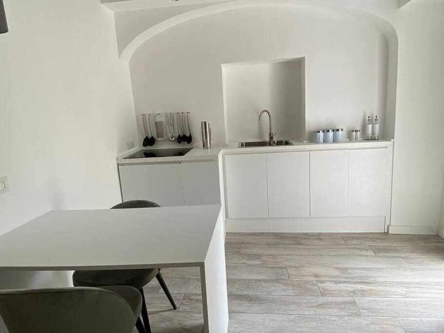 Soggiorno Tra Storia E Design La Domus Эрколано Экстерьер фото